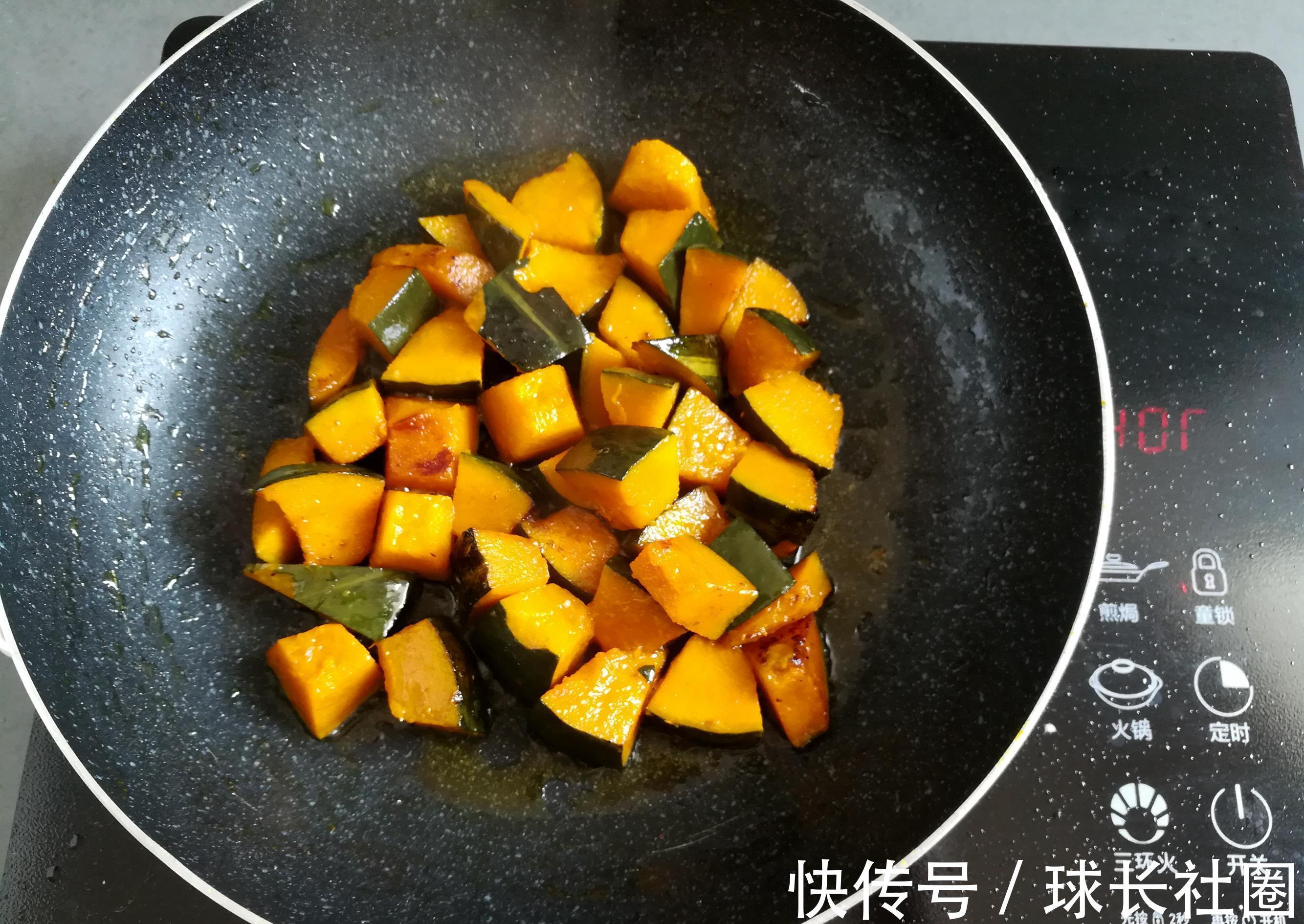 南瓜|秋天最应该吃这菜，现在正当季，比红烧肉还香，5块钱能买3斤