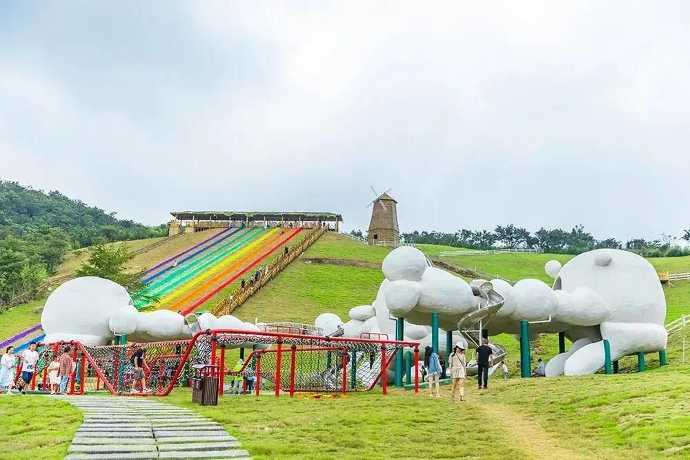 玻璃|安吉网红村里的新晋全景落地玻璃民宿，楼顶山景泳池丨丰生玉川