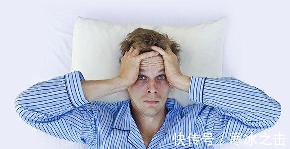 血脂异常|什么是“冠心病” 这八个早期症状出现后, 一定要去医院检查!