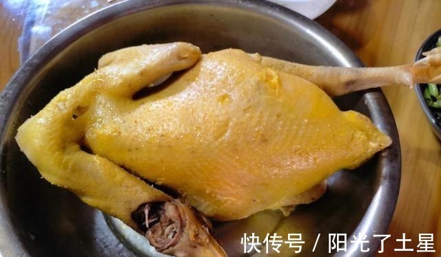 晒娘家晚餐，有肉有海鲜，青菜豆腐齐上桌，大人小孩吃得香！