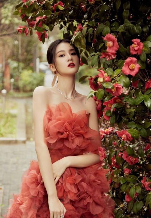 微博之夜，16位女明星佩戴的大牌珠宝首饰，有你喜欢的吗