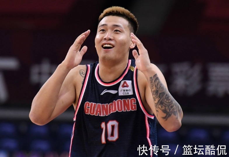 中国男篮|郭艾伦是亚洲第一控卫,为何被赵睿防的效率低迷?杜锋早已看透