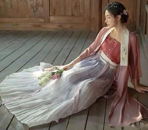 2月26日汉服每日商情