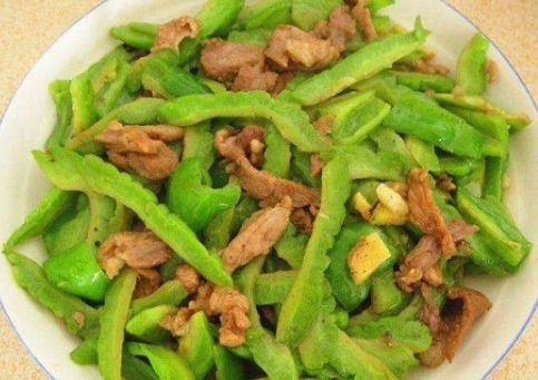 女性|爱美的女性更会吃，以下3道菜，每天换着吃，减肥瘦身，滋养容颜