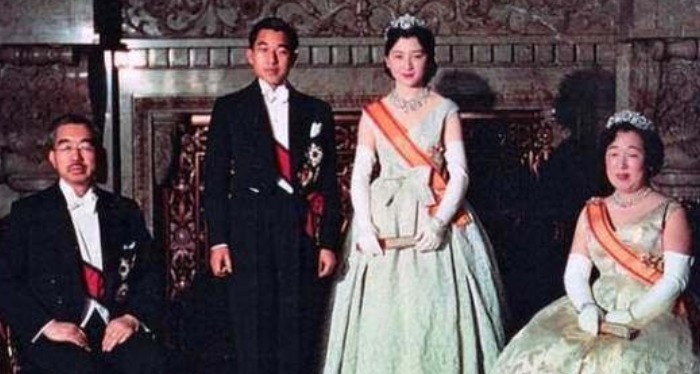 最久|历史上最久的王朝延续2679年,经126位皇帝,至今依旧存在!