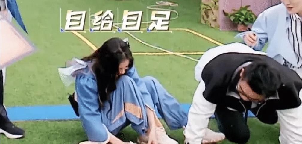 郑恺 《奔跑吧》3位老成员：李晨装疯卖傻，郑恺浑浑噩噩，baby受欺负