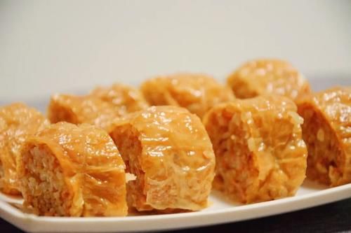 这个随手就能做的美味，儿子三天两头点名要吃，几块钱做了一大盘