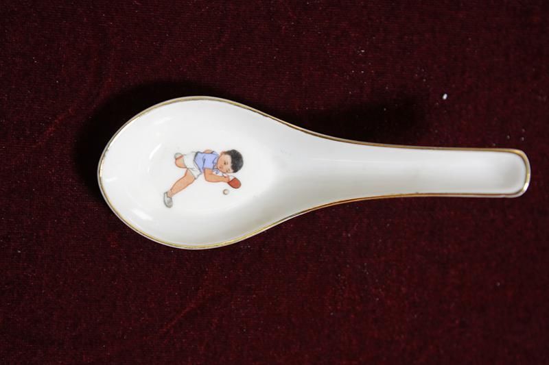  图案|瓷器上的运动图案