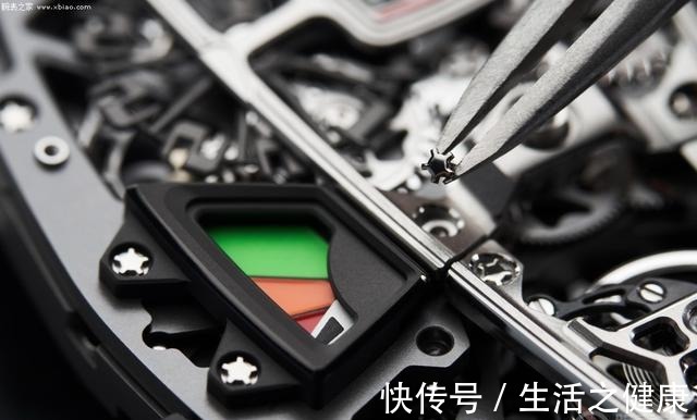 机芯 自产机芯,里查德米尔谱写的四部曲!