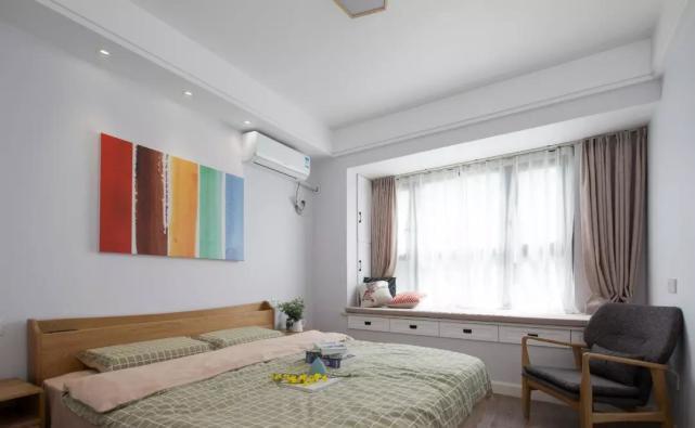 墙面|朋友真会装修,客厅装得这么漂亮,看得我都不想走了!