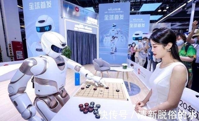 垄断|美日垄断人形机器人,要么狂收割要么没得卖,中国为何不再羡慕?