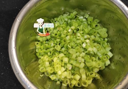 脆嫩|最通便的不是芹菜，而是它2块钱一斤，一周吃3次，润肠排黑宿便