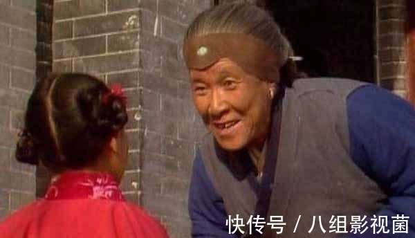 轻蔑$刘姥姥进贾府每次都被嘲笑,为什么下次还要去?不止是为了钱!