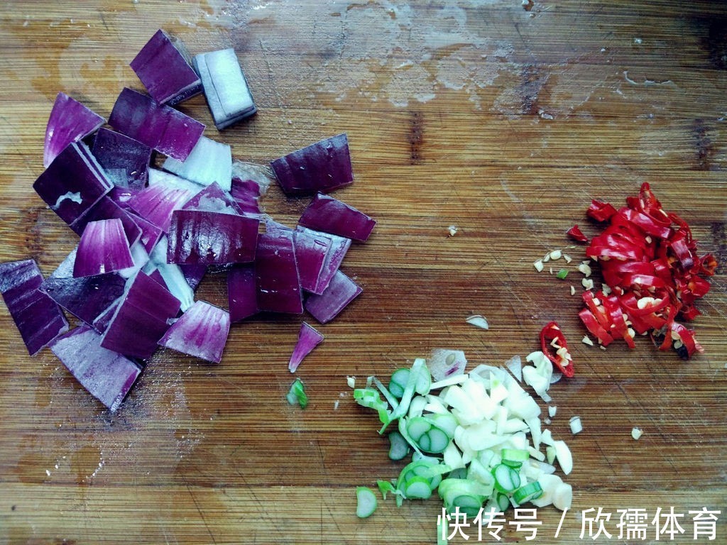 配料|牛蛙这样做太好吃了,麻辣鲜香,好吃还下饭