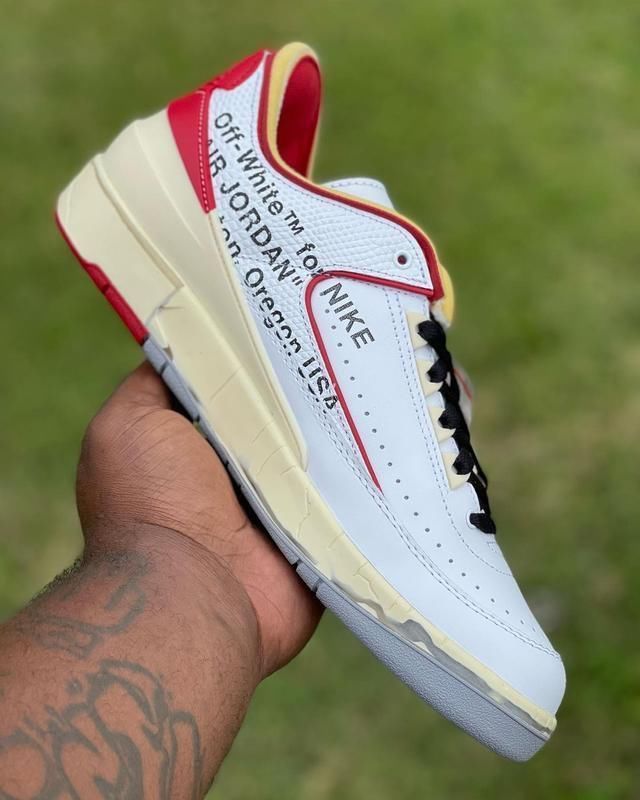 white 飞翼鞋盒太酷了!OW x AJ2 最新图片泄露!下月正式发售