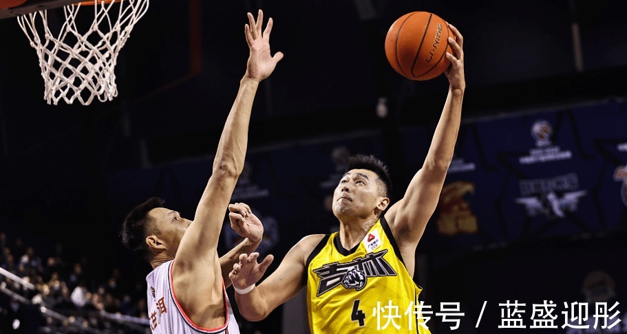 杜锋|易建联宝刀未老!轰25+16率领广东男篮击败吉林,杜锋拍手叫好!
