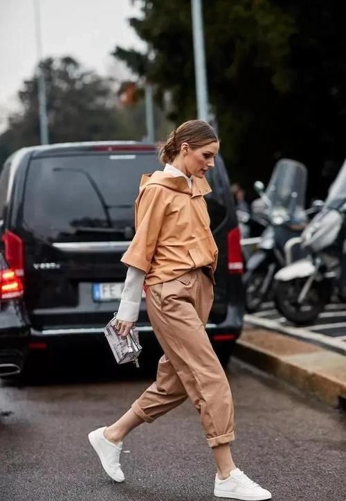 冬春换季，这4双鞋值得入手！万能百搭又时髦，女明星都争着穿