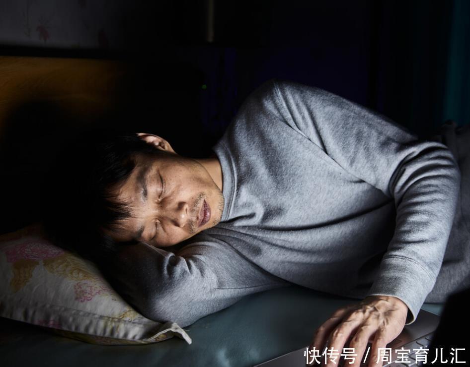 肝臟|提醒中老年人:日常4個行為,正在偷走你的“壽命”,別再任性了