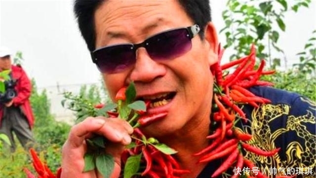 喜爱|“中国辣王”不听医生劝,一天5斤辣椒加白酒,如今怎么样了?