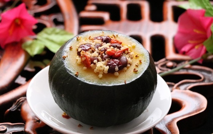 入秋后,南瓜和小米是绝配,我家每周吃2次,越来越有精气神!