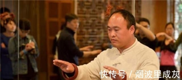 摔跤手|马云卸任后，他的贴身保镖李天金，失去百万年薪后，现状如何？
