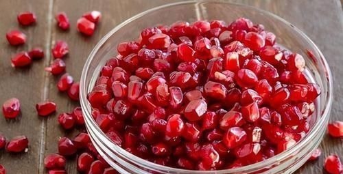 苦瓜|每天可以坚持吃3种食物,营养丰富、延缓衰老,好吃又不贵!