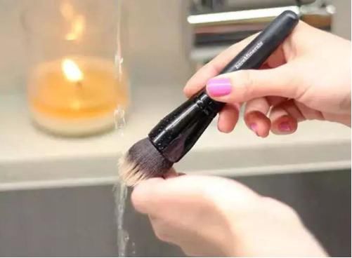 爆痘?烂脸?可能是这一步没做好