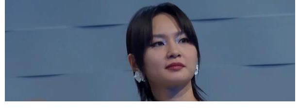 《我们的歌3》复盘首轮团战，周笔畅高音惊艳全场，周兴哲引热议