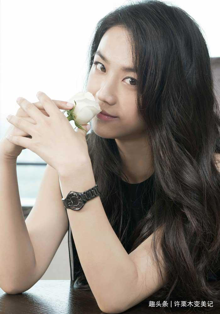 手镯 女人戴“手镯”还是“手表”好看三个理由告诉你,戴错很尴尬!