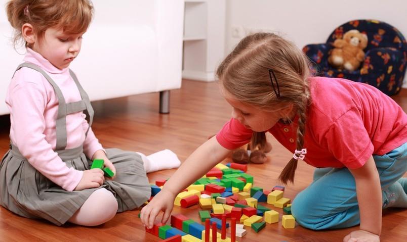 家长|孩子的这些“小家子气”的行为，长大会变吝啬，限制眼界和格局