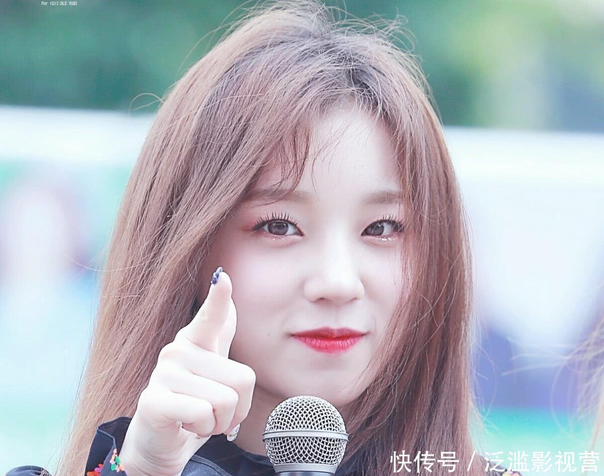 跑男团 宋雨琦初登《跑男》舞台,众人却被她的“站姿”吸引,网友傻眼了