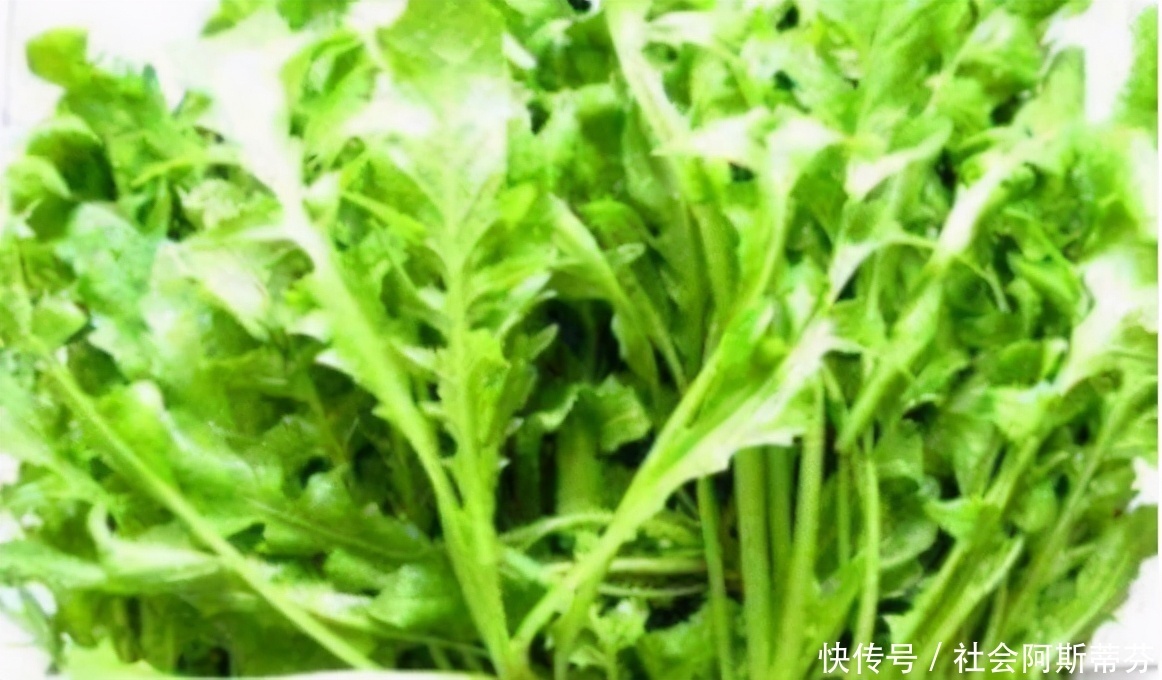 女性“会吃”才健康,冬天多吃3种养生菜,排毒养颜还瘦身