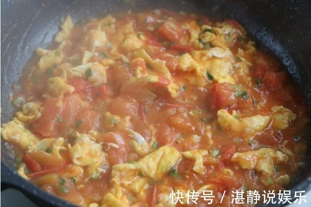做法|西红柿别再拿来炒鸡蛋了,换个做法,老人孩子都爱吃,鲜嫩多汁