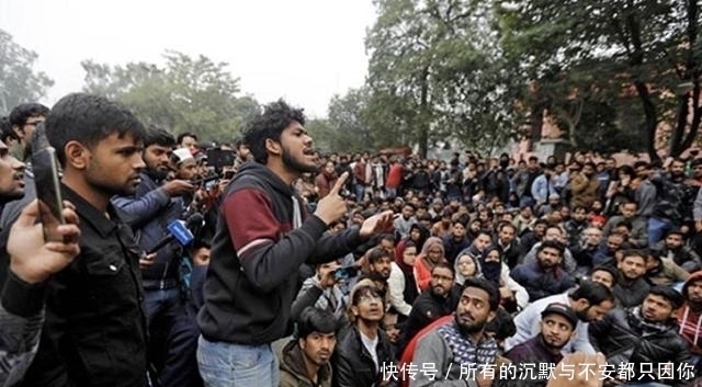 印度高调拒绝中国北斗,自己搞研发,没想到居然成功了