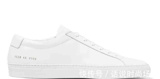 鞋款 盘点近几年里最受欢迎的19 款男士小白鞋!