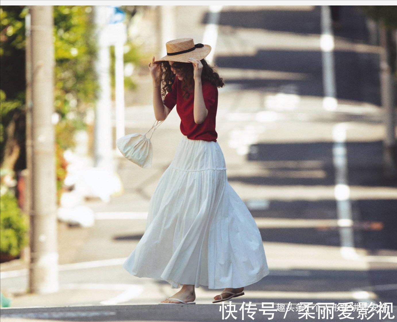 露腿 今年秋天不流行“露腿”了,这才是最时尚的打开方式,显瘦又优雅