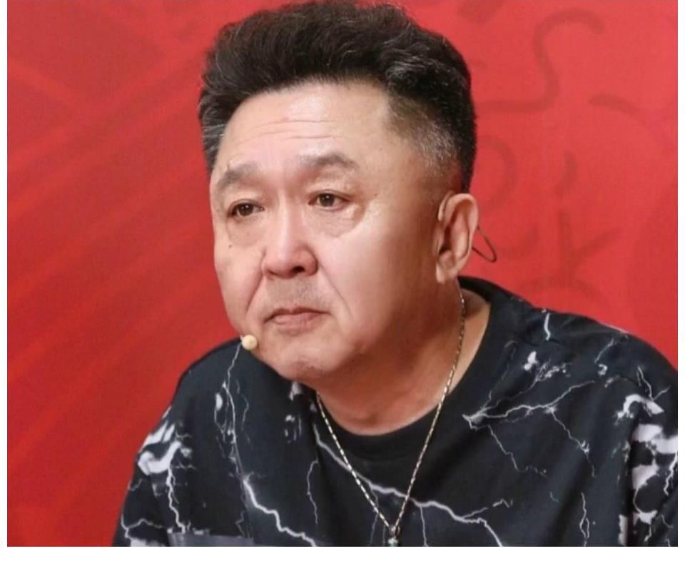 德云社|龙字科招生总决赛,郭德纲用范振钰高峰砸挂,网友喊赵津生看直播