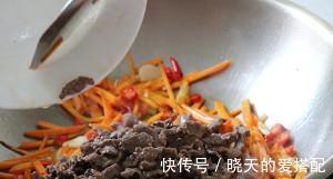 家常牛肉菜谱，胡萝卜爆炒牛肉，简单美味营养，一道不错的家常菜