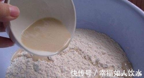 馒头|想快速发面,别再只放酵母,加几滴“它”,不到10分钟发满盆