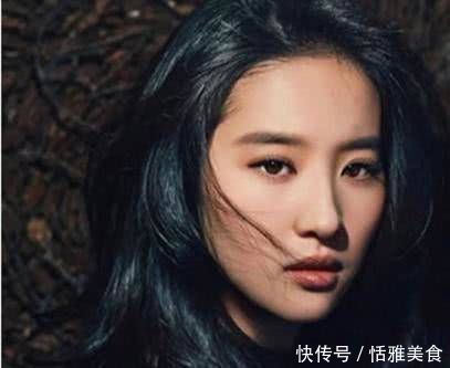 这4种“眼型”的女生,不化妆颜值也很高,看眼睛就被迷住了