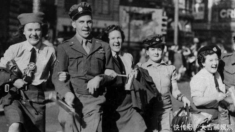 脚底|唯一拒绝日本投降国家,处死17万俘虏,至今将日本国旗踩在脚底