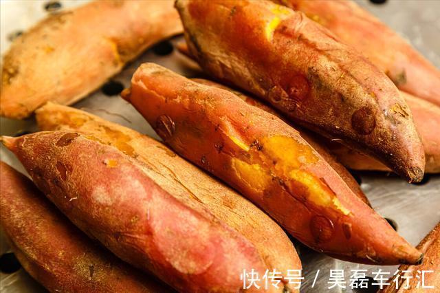 蒸红薯|蒸红薯,直接上锅是不行的,牢记3个小窍门,红薯更香甜更绵软