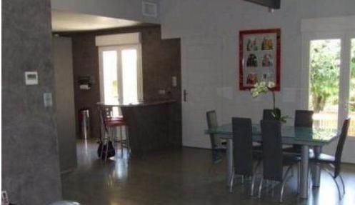 屋子|新房装修现在要切记啊, 别再把满屋子都贴上瓷砖了, 应该这样装了