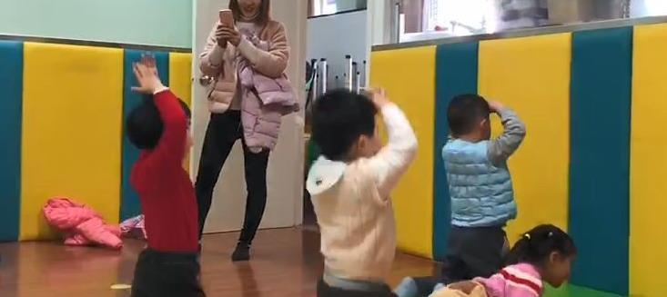 大脑|先让娃四肢发达起来,他的大脑才会更给力