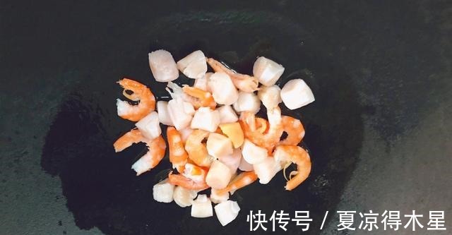 白萝卜|海味萝卜丝汤,在家做鲜美可口,营养又健康!