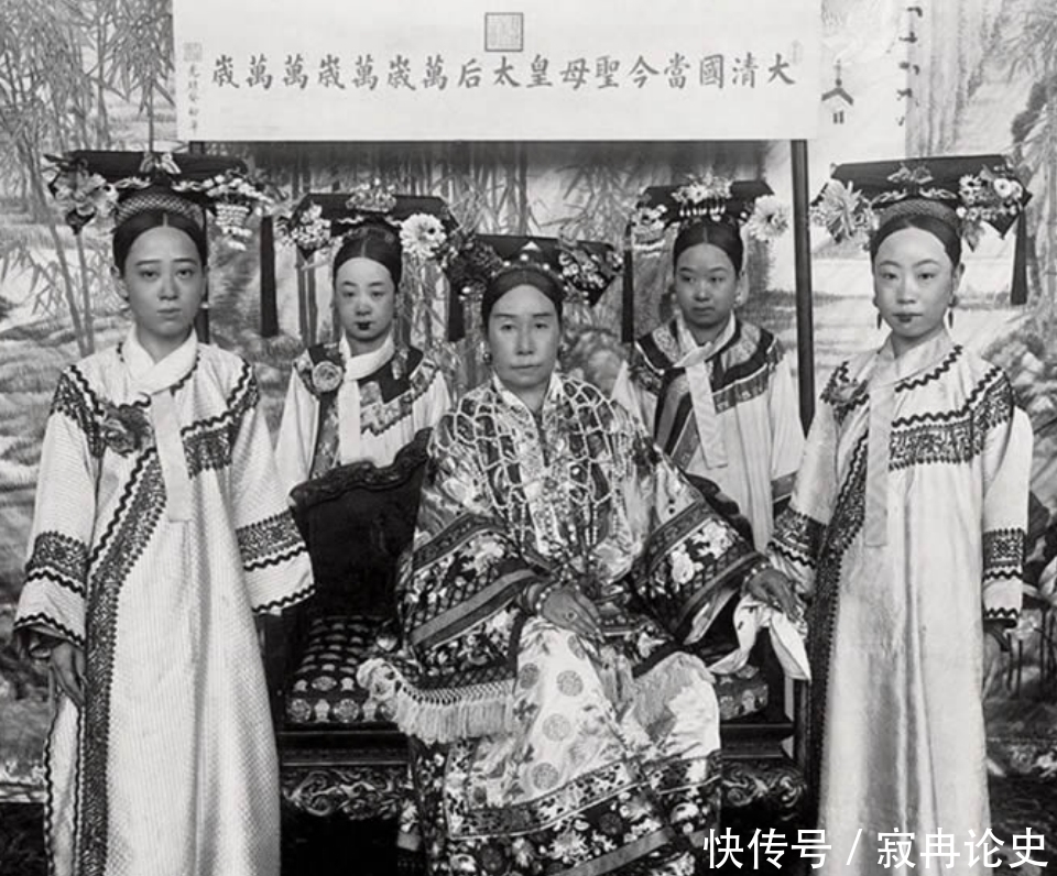 清俊|晚清铁帽子王爷奕劻家族老照片:儿子清俊帅气,儿媳漂亮惊艳!