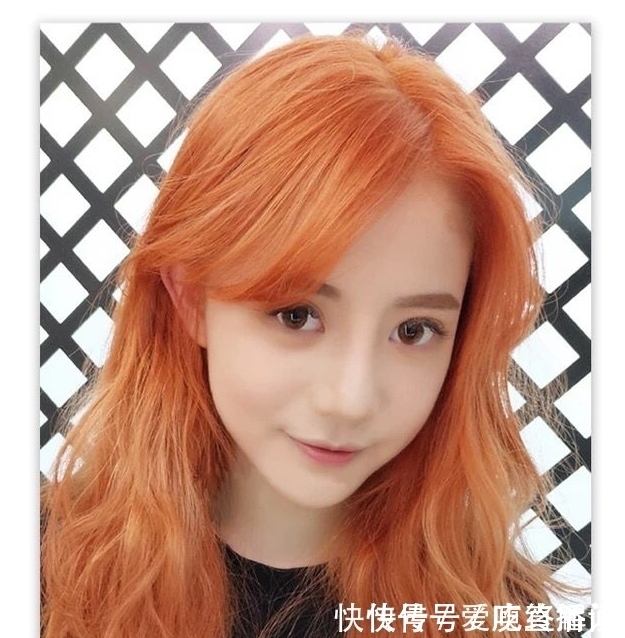 头发细软发量少，选择这六款发型远离细软趴，让你发量显多又减龄