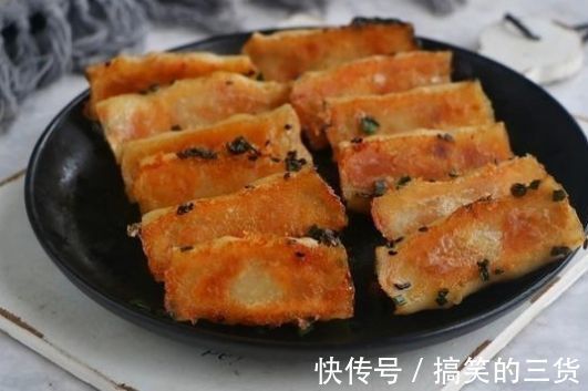 白粥|洋葱别炒着吃，教你解馋新吃法，又鲜又嫩，出锅孩子一口气吃10个