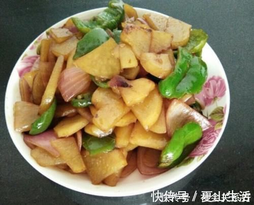 脆爽|洋葱和它是绝配,等于血管“清洁剂”,营养极高,血管通畅了