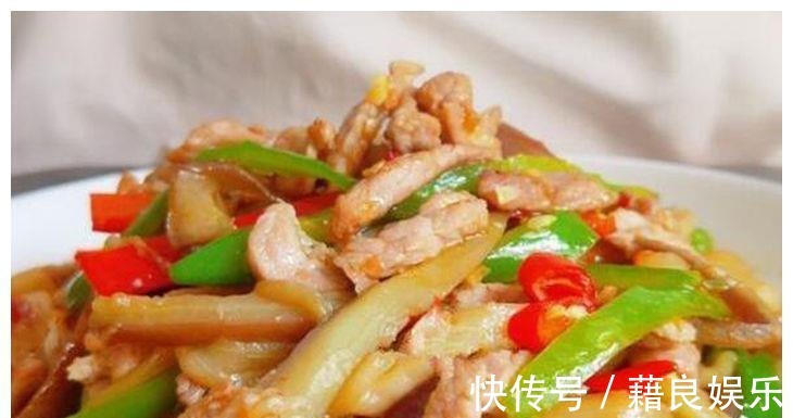 美食推荐焦溜豆腐,青椒茄子炒肉丝,干锅排骨,秘制老醋花生